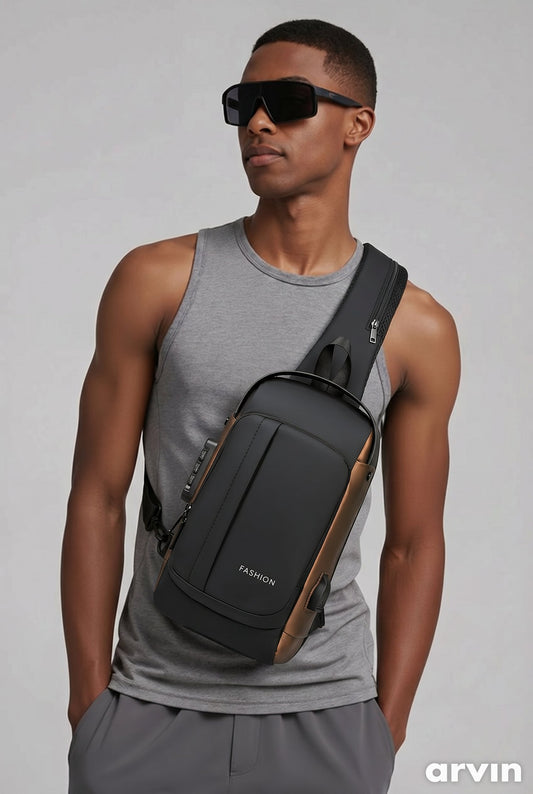 Stilvolle Brusttasche von SimpleRick mit integrierter Ladefunktion, aus robustem Material, perfekt für moderne Outfits.