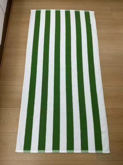 Badehandtuch von SimpleRick, 75x150 cm, weiches Strandhandtuch mit buntem Muster, ideal für den Strand oder Pool.
