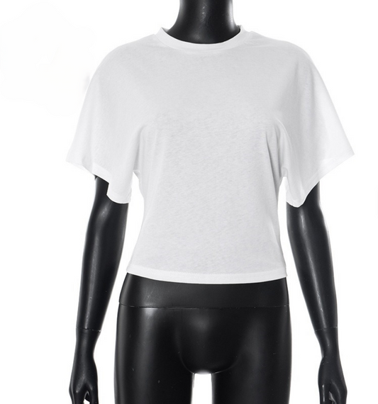 Zwei Damen Kurzarm-Shirts von SimpleRick, bequem und stilvoll, in einem 2er Pack, auf einem weißen Hintergrund.