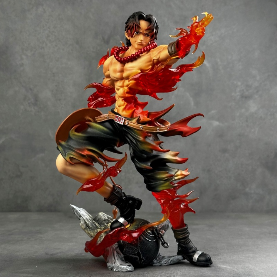 Hochwertige One-Piece Portgas Ace Actionfigur von SimpleRick, 26 cm, detailreiche PVC-Statue im Anime-Design.