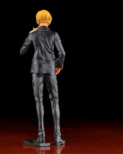 Sanji Actionfigur von SimpleRick, rauchend, in schwarzer Kleidung, aus PVC, detailreiche One Piece Cartoon-Modelle, umweltfreundlich.