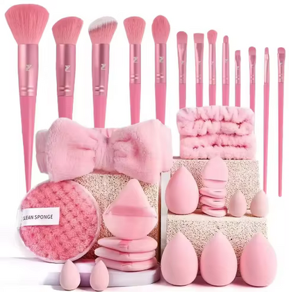 33-teiliges Make-up-Set von SimpleRick mit verschiedenen Kosmetikprodukten und Pinsel, perfekt für das Schminken.
