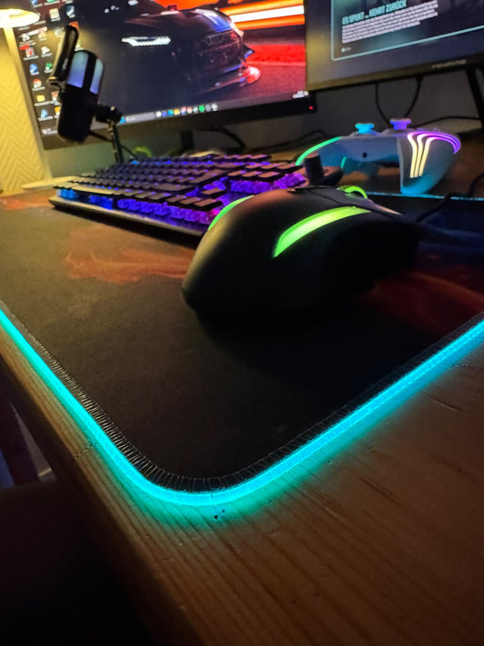RGB Gaming Mauspad XXL – Maximale Kontrolle & episches Design| SimpleRick